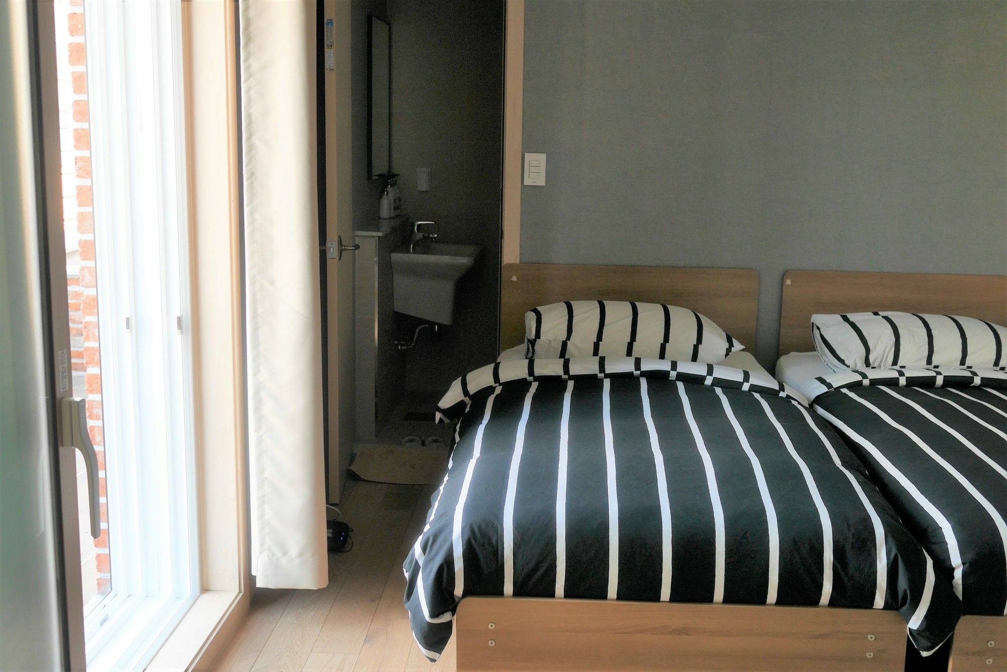 Red Stone Guesthouse Сеул Екстер'єр фото