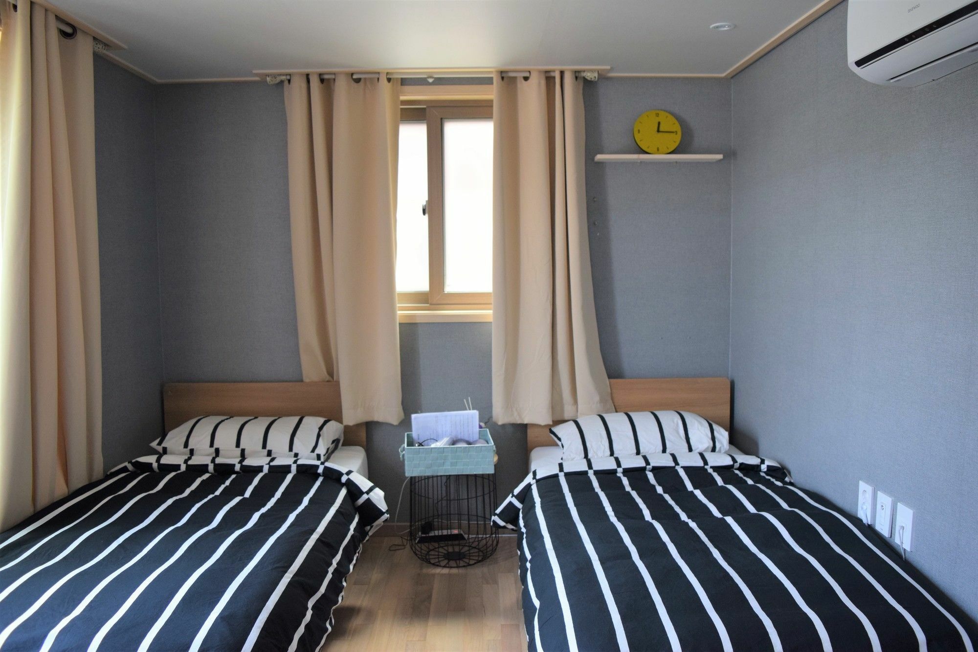 Red Stone Guesthouse Сеул Екстер'єр фото